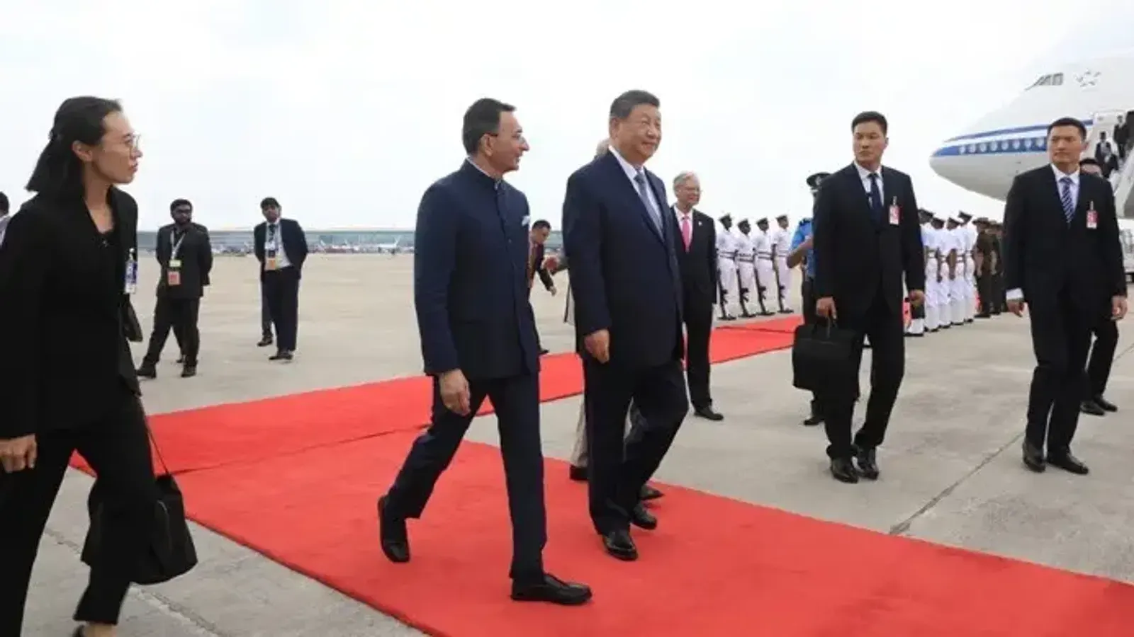 Chinese President Xi Jinping Arrives in New Delhi for 18th BRICS Summit