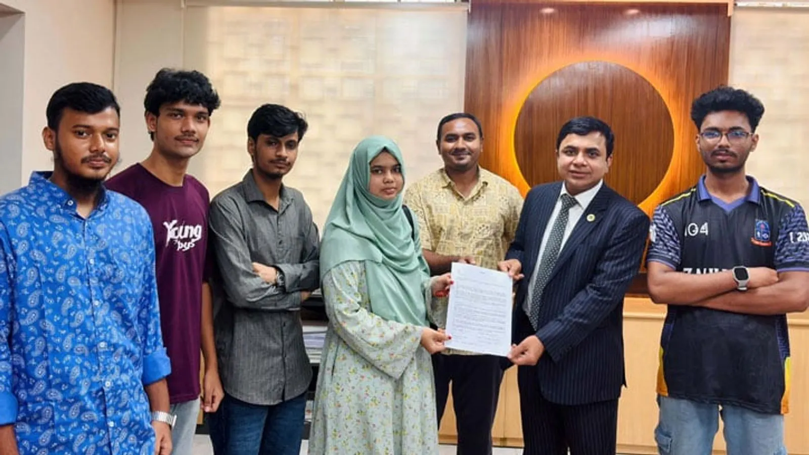 Dhaka University Students Demand DUCSU Election Schedule and Voter List Update
