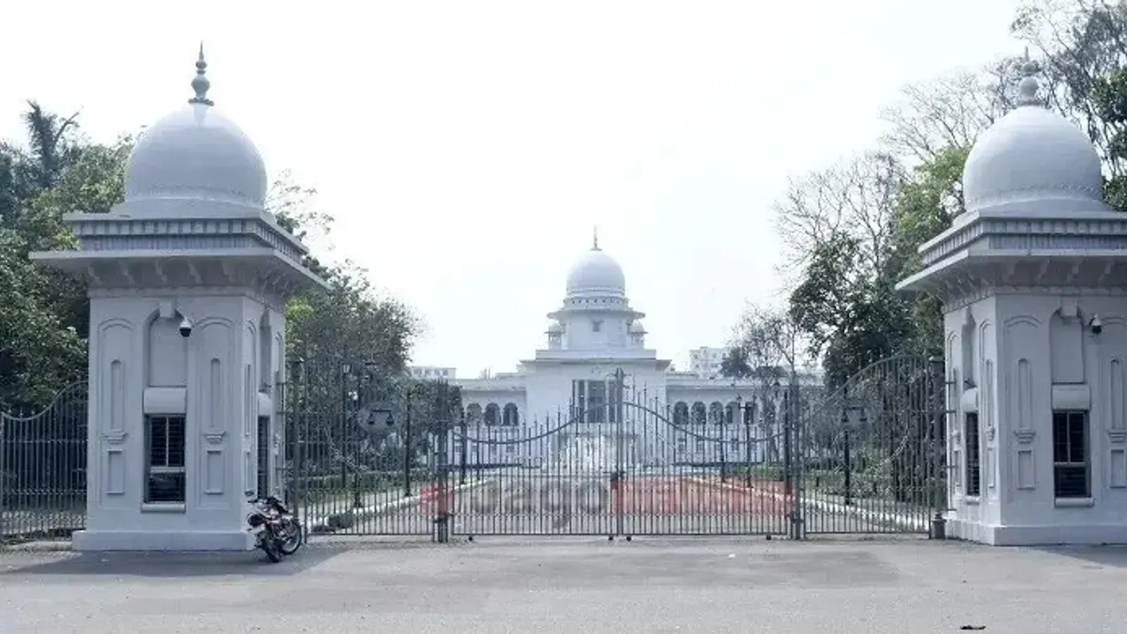 Bangladesh Supreme Court Disposes of Thousands of Cases in 2026