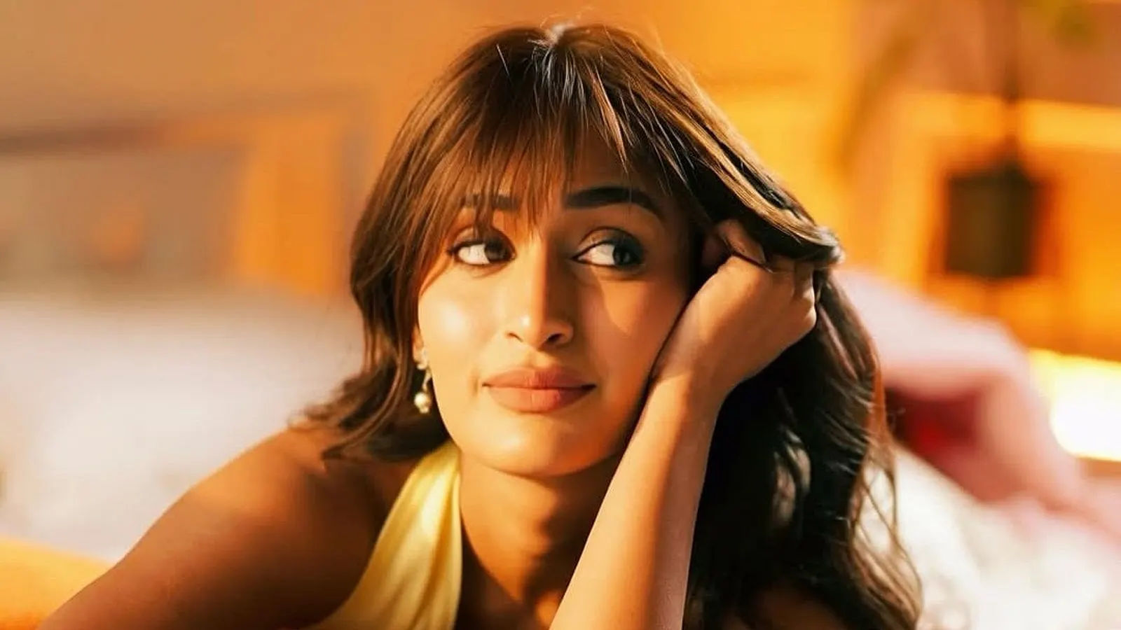 Niharika NM Recounts Early Career Struggles and Bollywood Debut