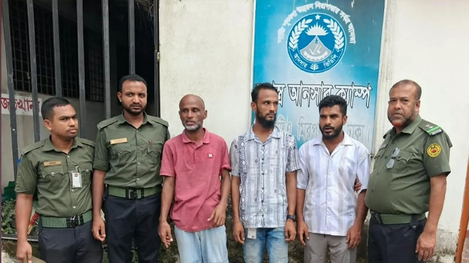 Mobile Court Detains Four Brokers at BRTA Dhaka Office