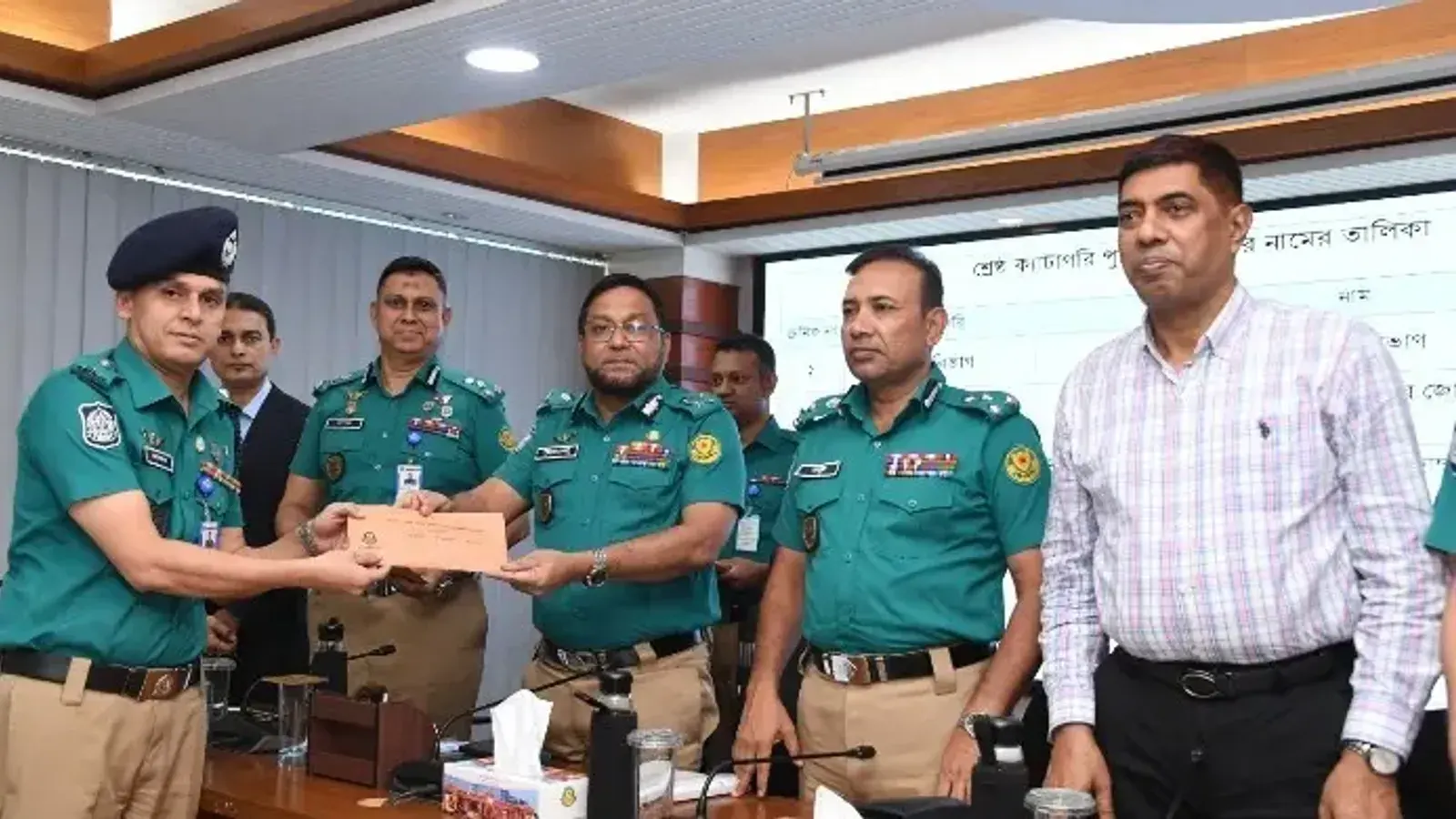 DMP Honours Top Performing Officers at August 2026 Crime Review