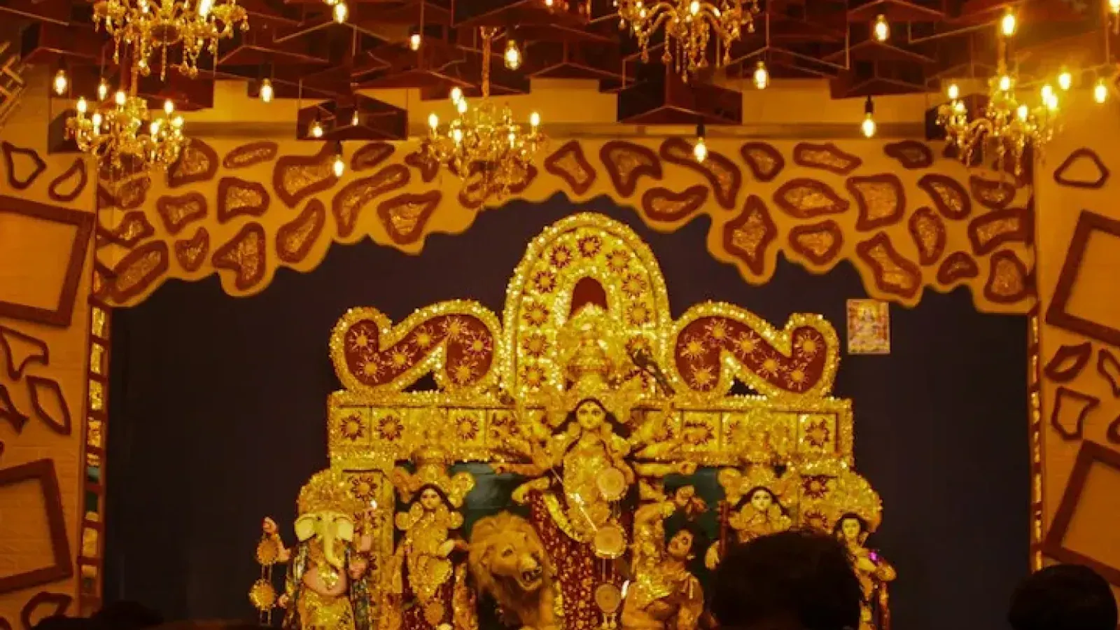 Durga Puja Food Traditions: Non-Vegetarian Delights in West Bengal