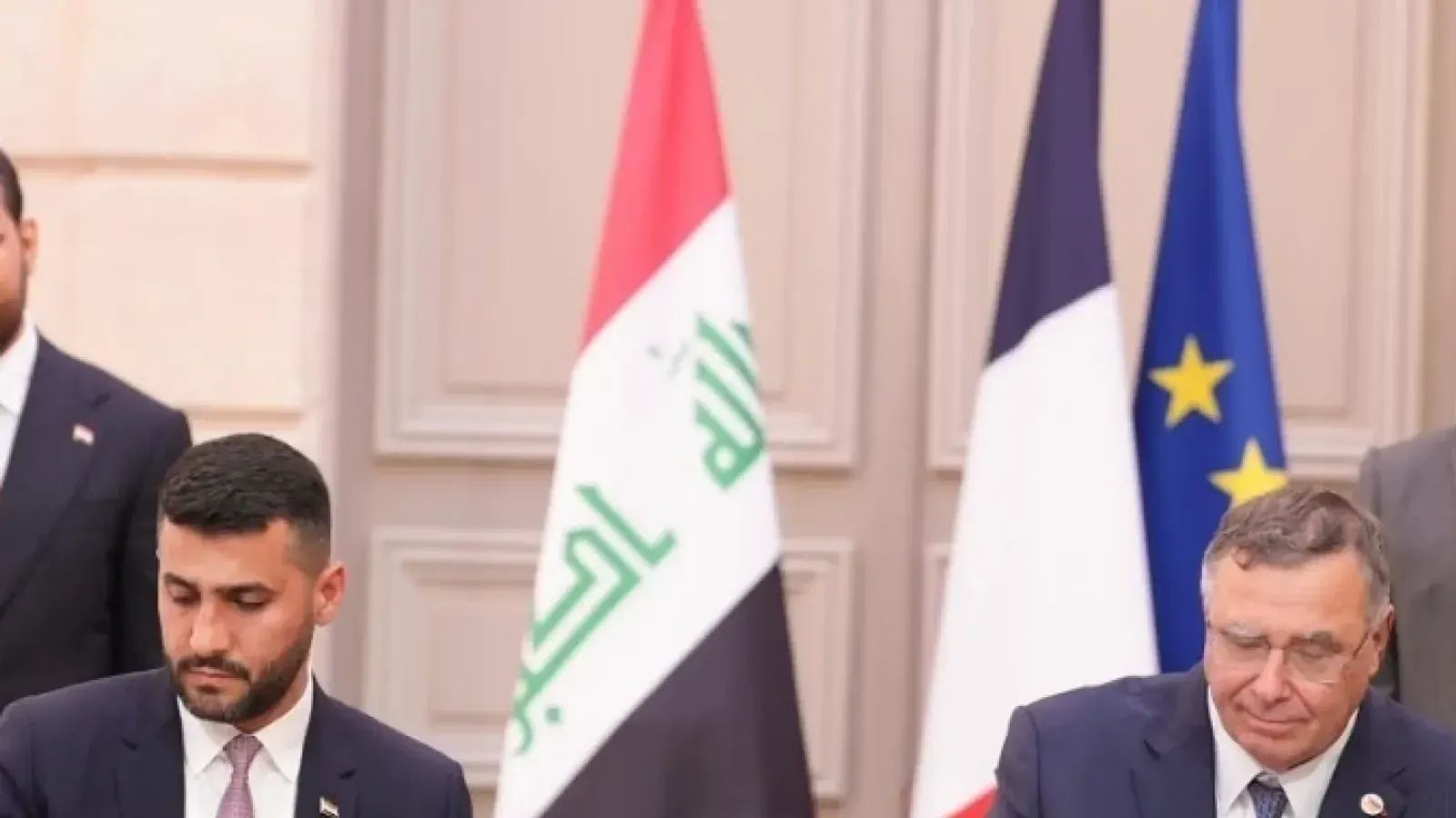 Iraqi PM Concludes France Visit With Military and Energy Accords