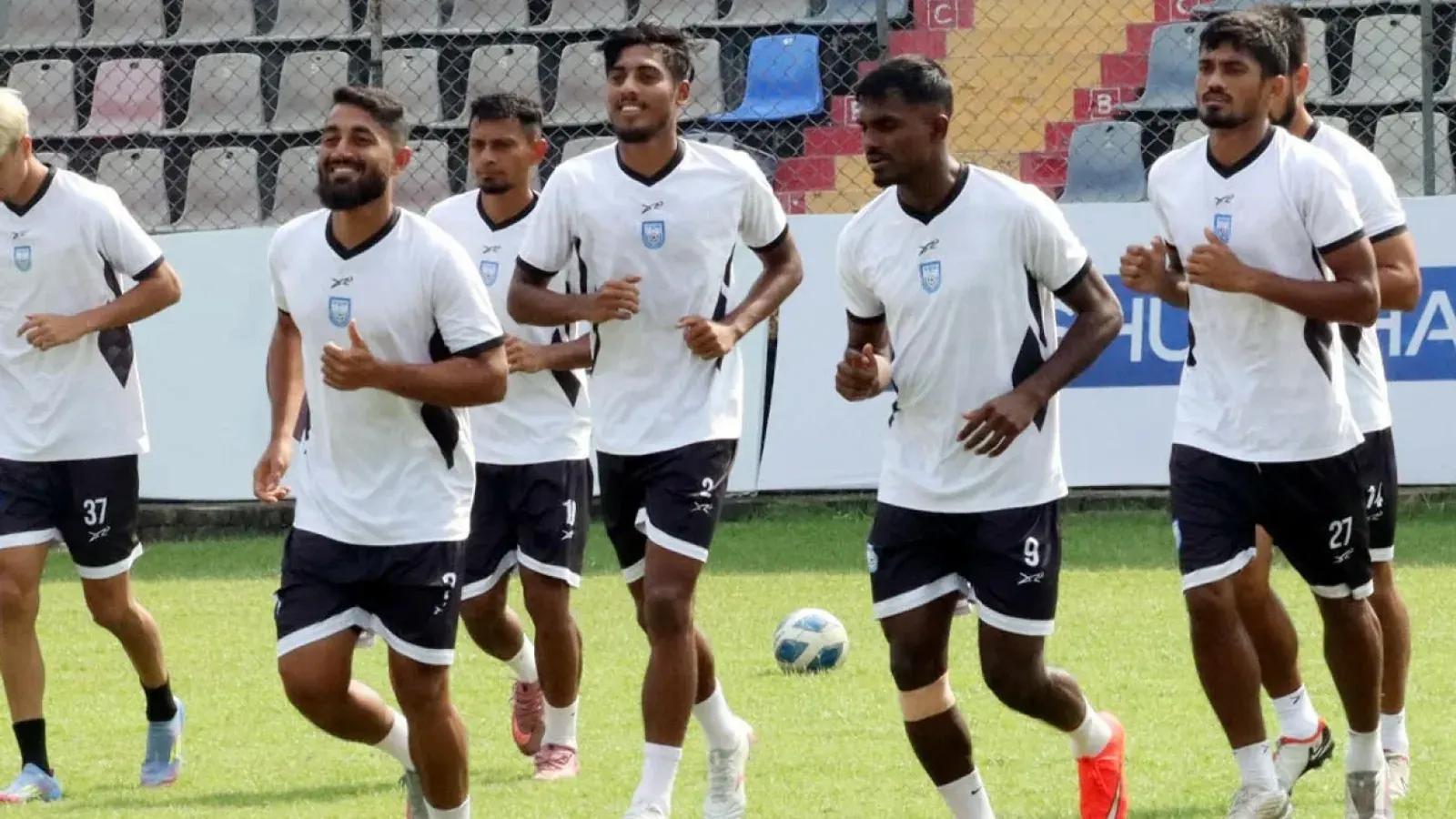 বাংলাদেশের ফুটবলের পেছিয়ে পড়ার কারণ তুলে ধরলেন মারুফুল হক