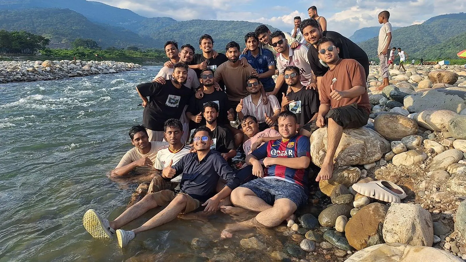 University Students Embark on Sylhet Batch Tour Named 'HoriKel Abhijan'